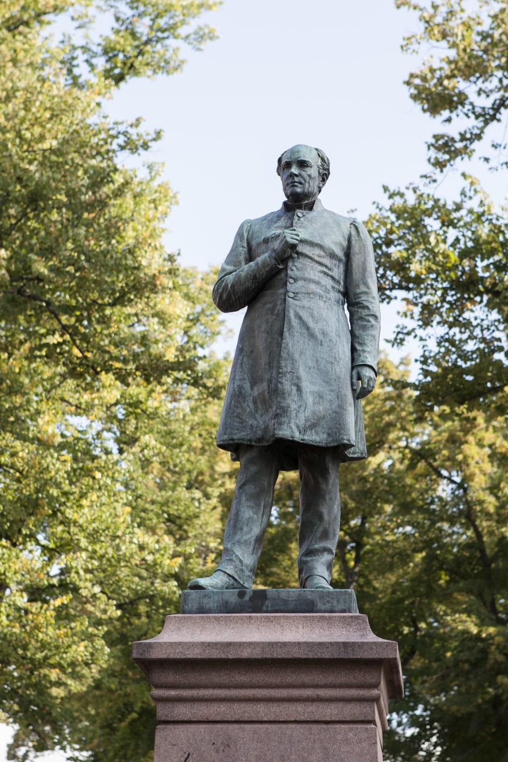 J. L. Runebergin patsas Porvoossa